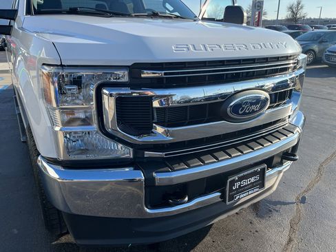 Used 2022 Ford F250 XLT image 35