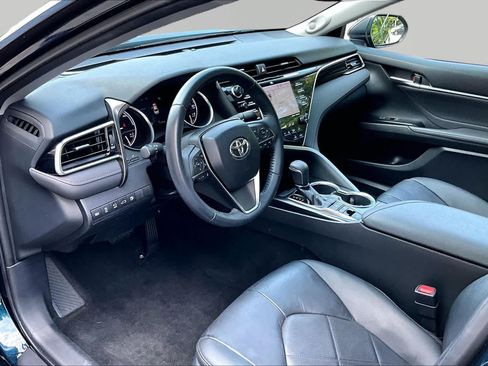 Certified 2018 Toyota Camry XLE w/ Audio Package FWD image 18