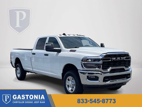 New 2026 RAM 2500 Tradesman w/ Chrome Appearance Group AWD/4WD image 1