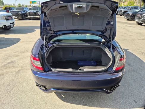 Used 2015 Maserati GranTurismo Sport RWD image 19