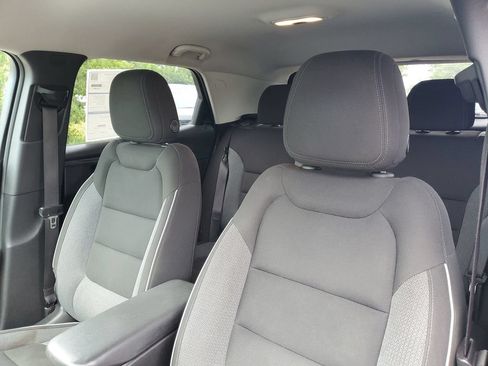 Used 2021 Chevrolet TrailBlazer LT w/ Convenience Package FWD image 11