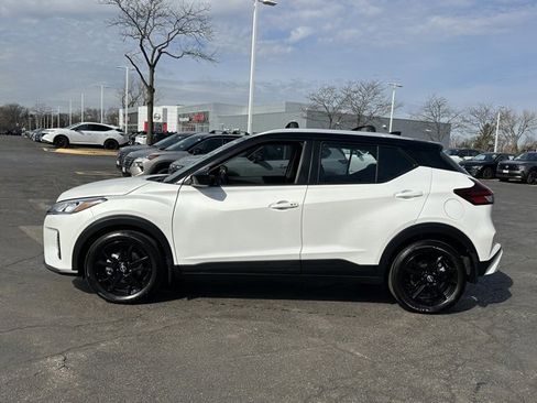 Certified 2024 Nissan Kicks SV w/ Interior Electronics Package image 6