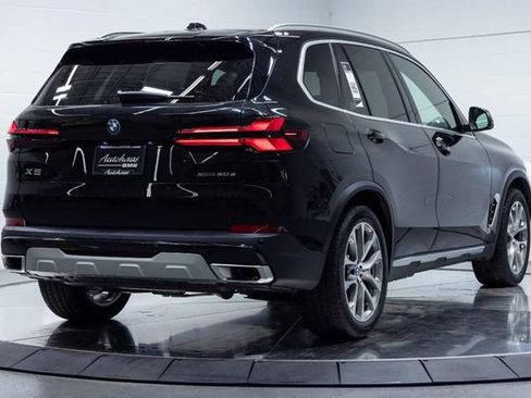 New 2026 BMW X5 xDrive50e w/ Premium Package AWD/4WD image 14