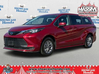 Used 2024 Toyota Sienna LE