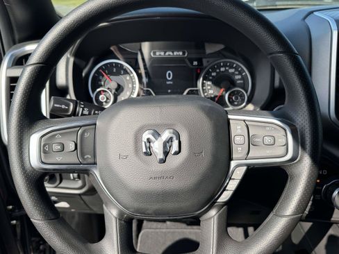 New 2026 RAM 1500 Express AWD/4WD image 10