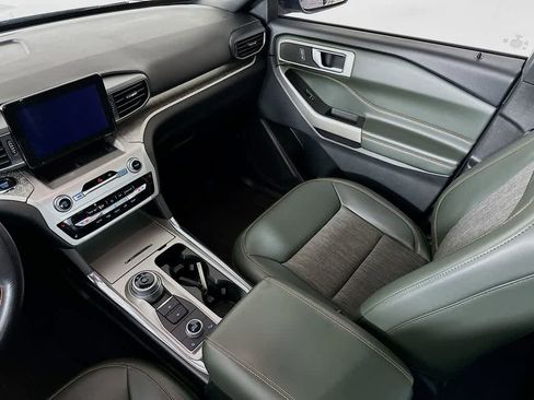 Used 2022 Ford Explorer Timberline image 11