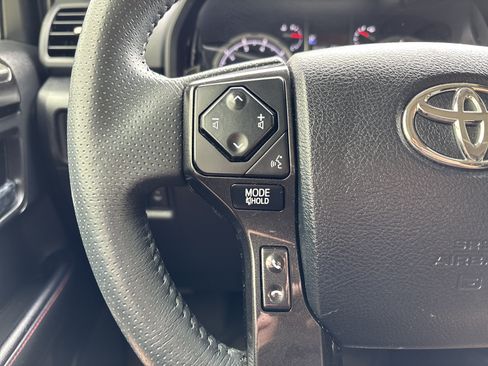 Used 2022 Toyota 4Runner TRD Pro AWD/4WD image 18