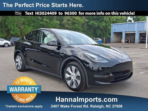 Used 2024 Tesla Model Y Long Range AWD/4WD image 1