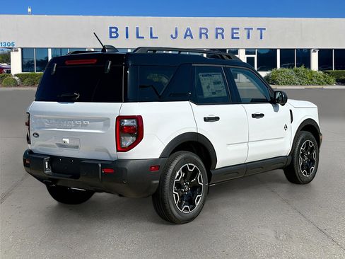 New 2026 Ford Bronco Sport Outer Banks AWD/4WD image 4