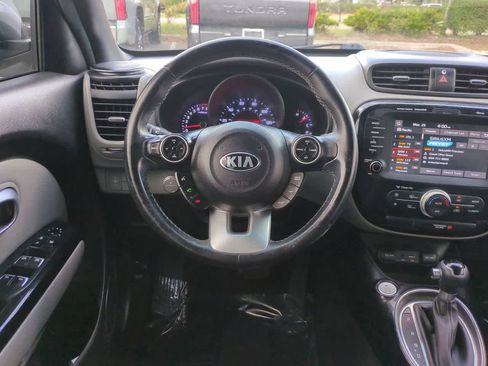 Used 2018 Kia Soul + w/ Audio Package image 14