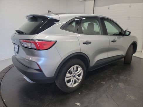 Used 2022 Ford Escape S AWD/4WD image 9