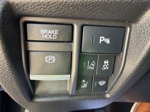 Used 2019 Acura MDX w/ Advance & Entertainment AWD/4WD image 17