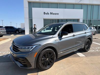 Used 2022 Volkswagen Tiguan SE R-Line