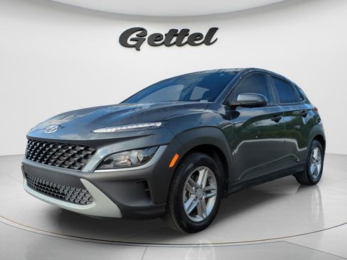 Certified 2022 Hyundai Kona SE FWD image 1