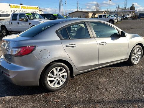 Used 2012 MAZDA MAZDA3 i Touring image 3