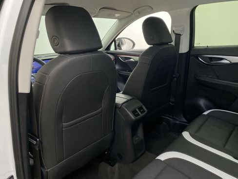 Used 2025 Buick Envision Sport Touring image 15