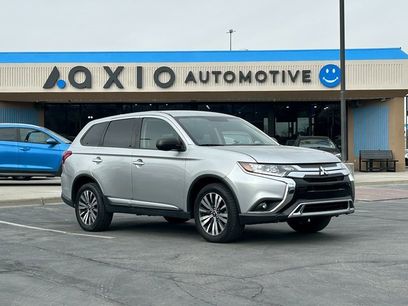 Used 2019 Mitsubishi Outlander SE