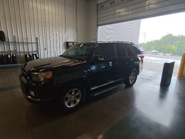 Used 2011 Toyota 4Runner SR5 RWD image 6