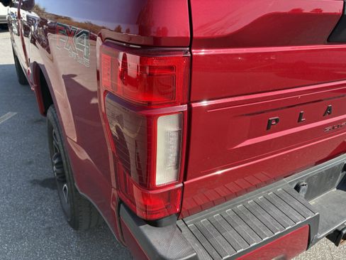 Used 2020 Ford F250 Platinum w/ FX4 Off-Road Package image 12