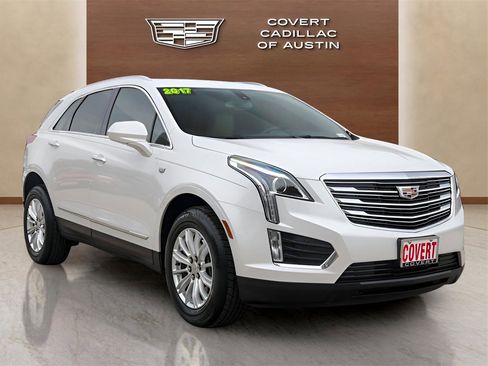 Used 2017 Cadillac XT5 FWD image 6