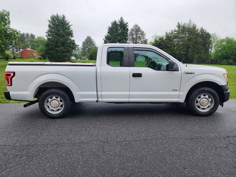 Used 2017 Ford F150 XL w/ Equipment Group 101A Mid RWD image 5