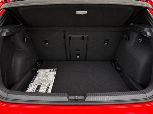 Used 2023 Volkswagen GTI 40th Anniversary Edition FWD image 18
