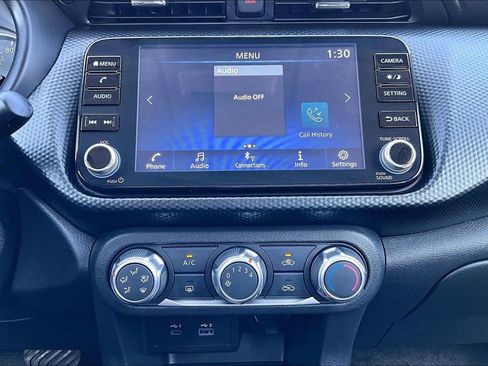 Used 2023 Nissan Kicks SV image 31