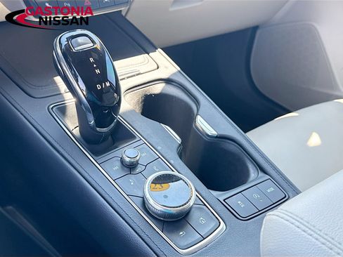 Used 2023 Cadillac XT4 Premium Luxury w/ Cold Weather Package FWD image 21