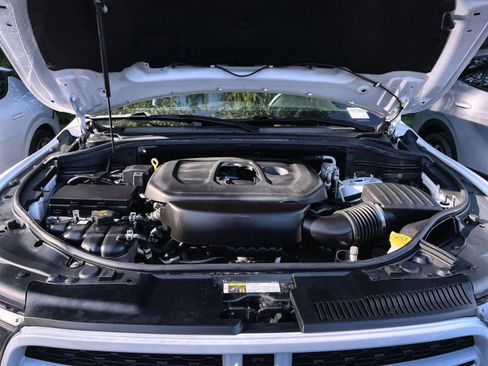 Used 2018 Dodge Durango GT AWD/4WD image 35