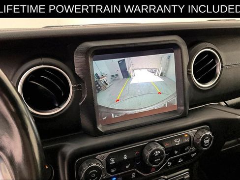 Used 2021 Jeep Wrangler Unlimited Sahara w/ Cold Weather Group image 29