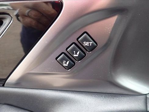 Certified 2025 Subaru Outback Limited AWD/4WD image 17