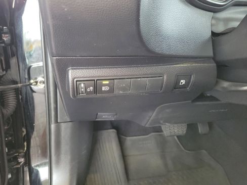 Used 2023 Toyota Corolla LE image 22