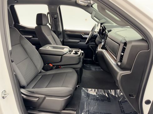 Used 2023 Chevrolet Silverado 1500 LT RWD image 28