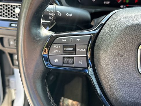 Used 2023 Honda Civic EX image 29