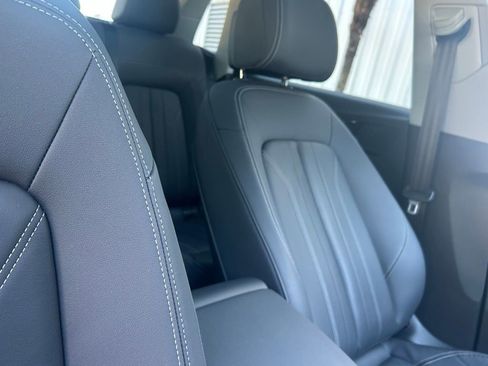 Used 2023 Audi Q5 2.0T Premium w/ Convenience Package image 37