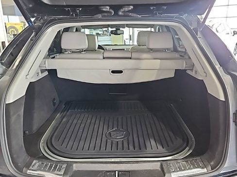 Used 2014 Cadillac SRX Performance image 19
