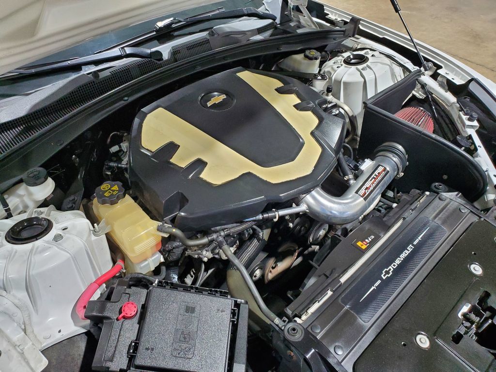 Used 2016 Chevrolet Camaro LT RWD image 37