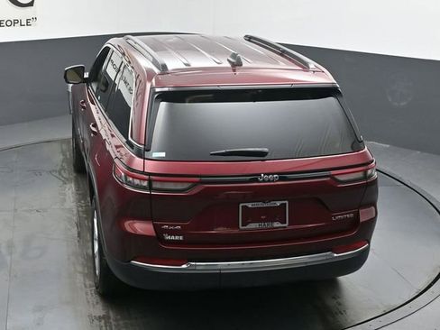 Used 2022 Jeep Grand Cherokee Limited w/ Luxury Tech Group II AWD/4WD image 58
