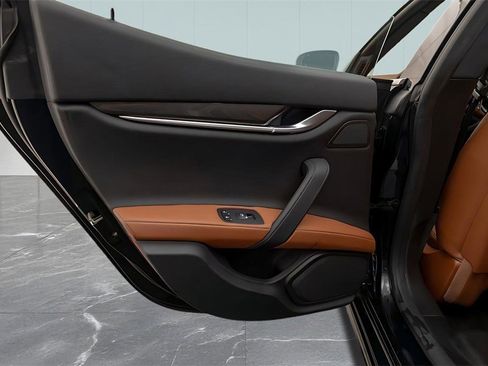 Used 2020 Maserati Ghibli S Q4 image 23