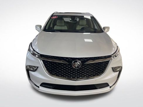 Certified 2023 Buick Enclave Avenir w/ Avenir Technology Package AWD/4WD image 9