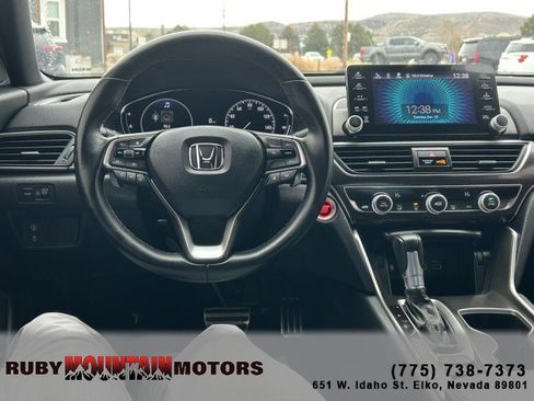 Used 2021 Honda Accord Sport image 12