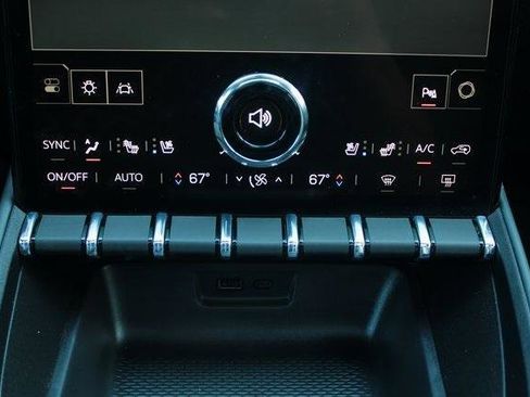 Used 2026 GMC Terrain AT4 w/ Convenience Package III image 20