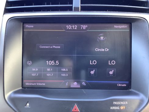 Used 2013 Ford Edge SEL AWD/4WD image 16