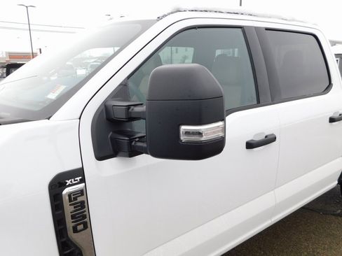 New 2025 Ford F350 XLT image 14