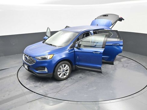 Used 2022 Ford Edge Titanium image 41
