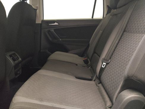 Used 2020 Volkswagen Tiguan S FWD image 18