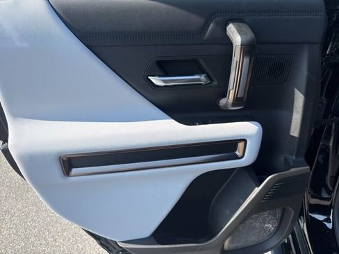 New 2025 GMC Hummer EV 3X w/ Extreme Off-Road Package image 23