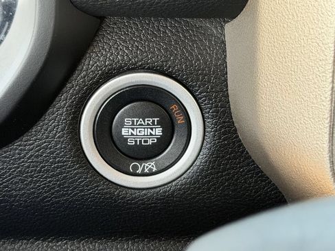 Used 2024 RAM 2500 Laramie w/ Safety Group AWD/4WD image 23