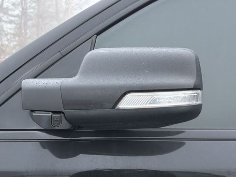 Used 2022 RAM 1500 Limited image 12