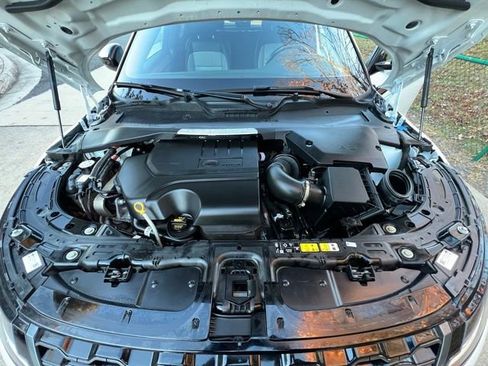 Used 2023 Land Rover Range Rover Evoque R-Dynamic S image 27